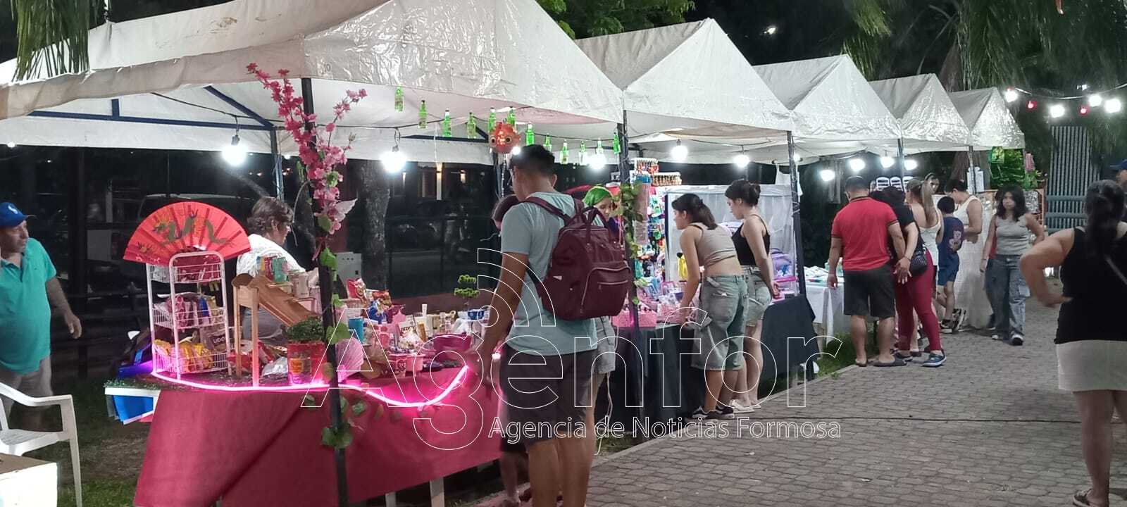 El Mercado Comunitario de Emprendedores volvió al Galpón “G”