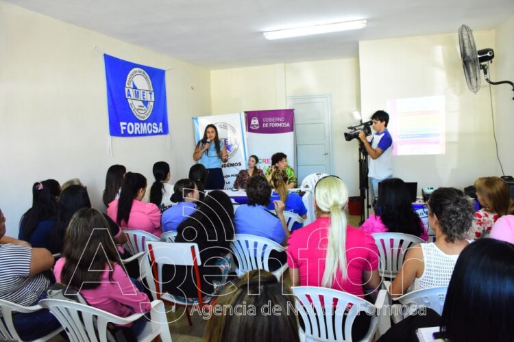 La Secretaría de la Mujer brindó capacitación en AMET