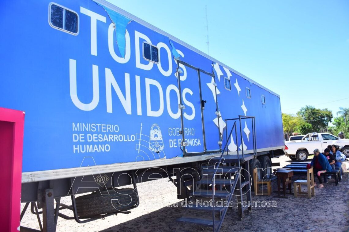 El camión sanitario del Programa de Detección Precoz de Cáncer de Mama estuvo en el barrio Liborsi