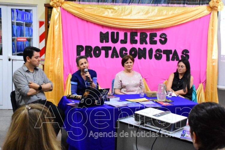 La Dirección de Patrimonio Socio Cultural realizó el conversatorio “Memoria y Derechos Humanos”