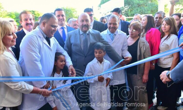 Con la inauguración de la obra educativa 1507 de su gestión, Insfrán dio inicio al ciclo lectivo 2025