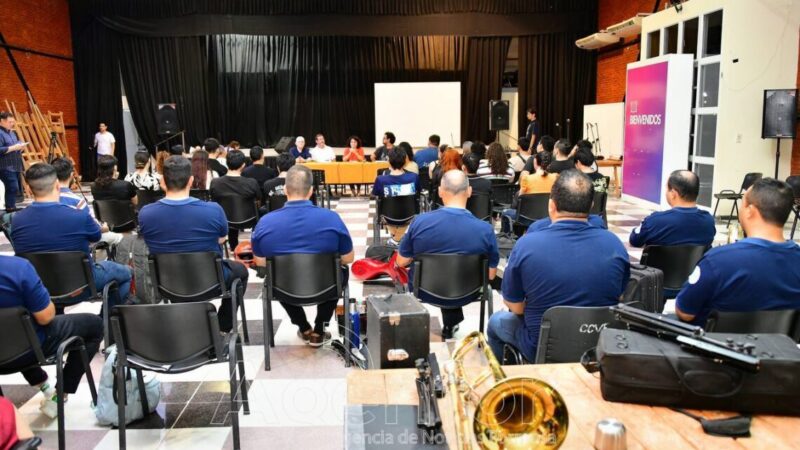 Ensayan para la cantata fundacional por el 146° aniversario de Formosa