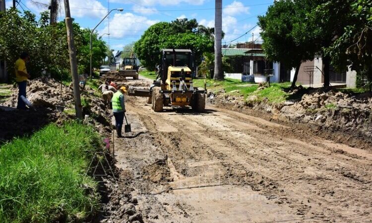 Pese a la “desidia nacional”, Formosa ejecuta obras con recursos propios