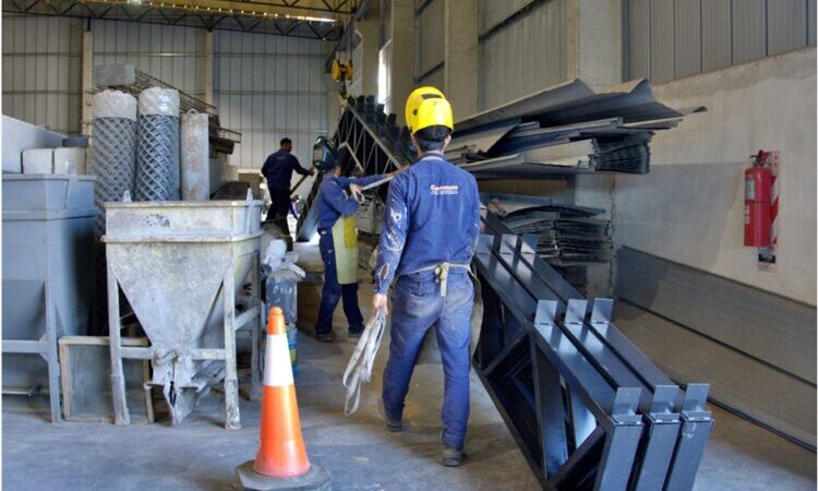 Hormigón certificado, chapas de alto estándar y empleo local, así crece una de las industrias en Formosa