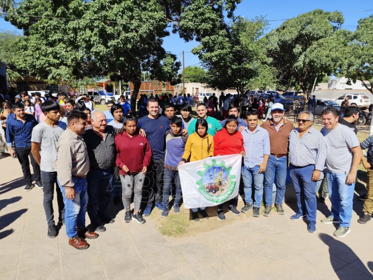 El Vicegobernador visitó Juárez y compartió la jornada del Programa Acompañarte