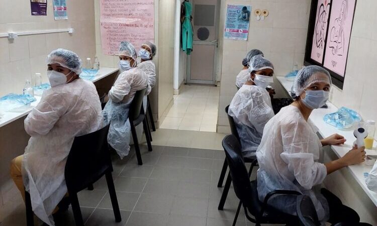 Convocan a donación de leche materna