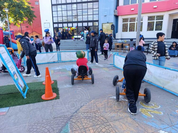 “Tardecita mágica” en el Teatro de la Ciudad para las infancias