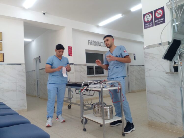 Una capacitación sobre el manejo en situaciones de emergencia fue desarrollada en el Hospital de Riacho He Hé