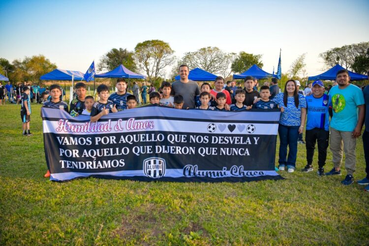El Vicegobernador participó del 3° Torneo de Fútbol Infantil “Pinchitas” en Pirané