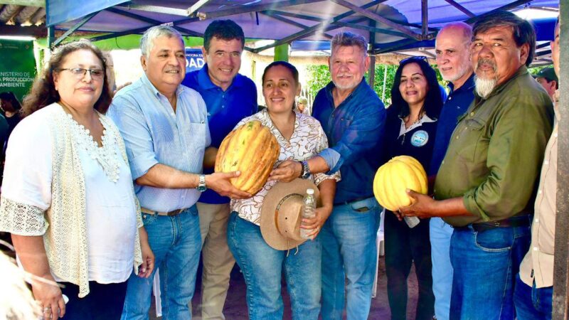 Se realizó el lanzamiento de la siembra de segunda en Lugones