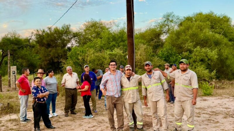 Llegó el tendido eléctrico a San Roque