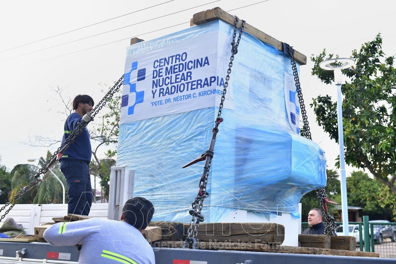 Salud pública: El Gobernador anunció la finalización de la obra del ciclotrón para producir radiofármacos