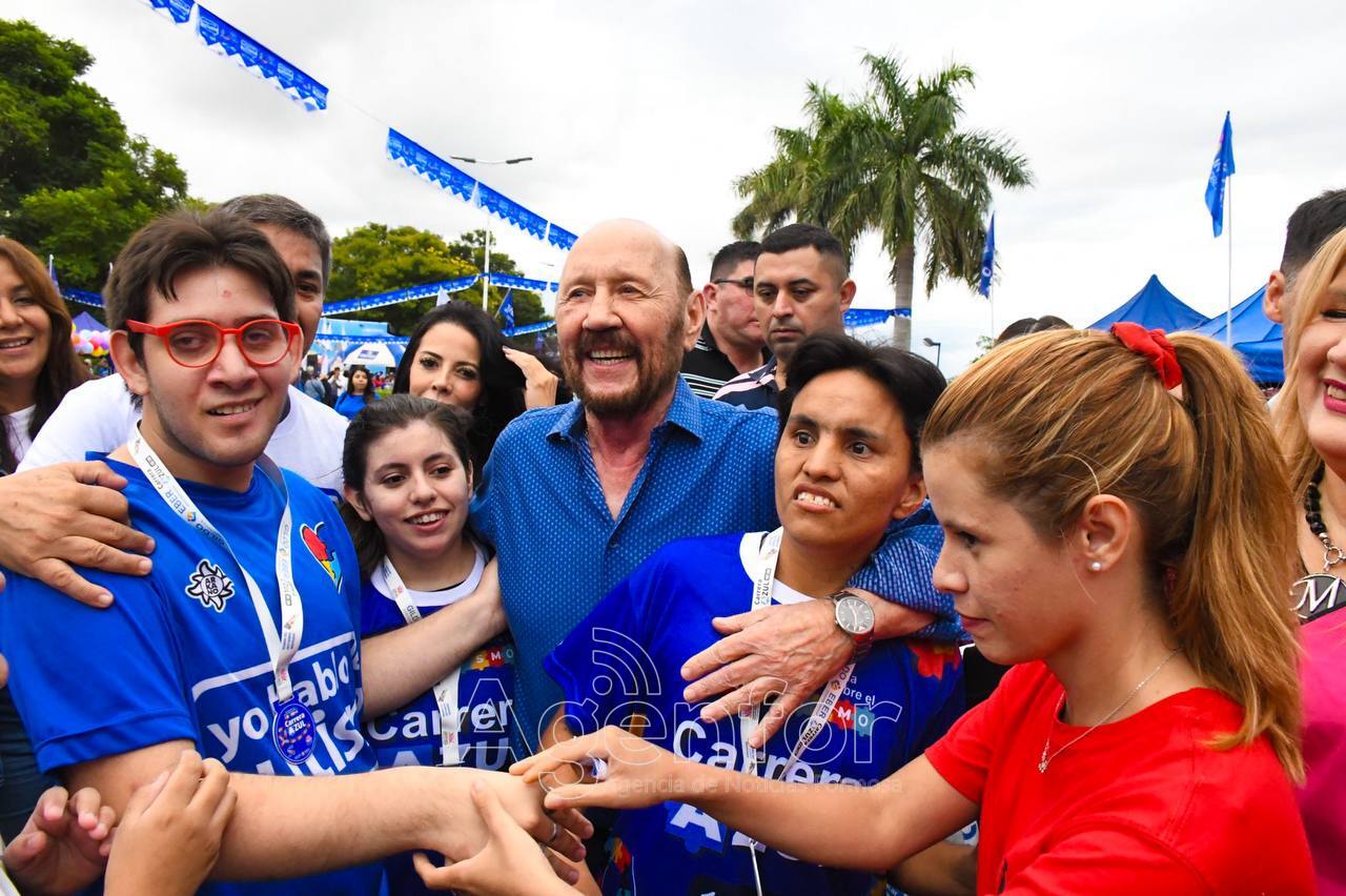El Gobernador y Vicegobernador acompañaron la “Carrera Azul”
