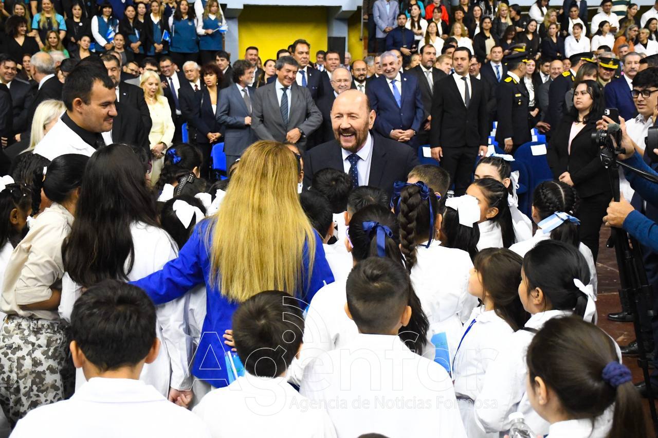 Insfrán: “Con el compromiso de un pueblo que crece unido, seguimos caminando hacia el futuro”