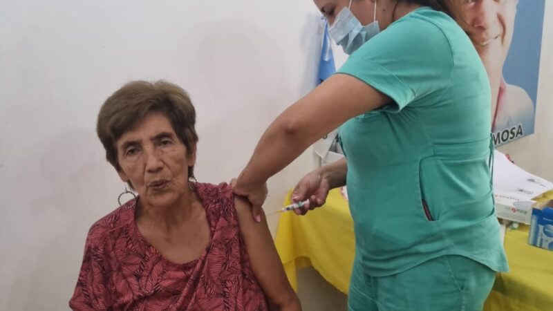 Más de 230 dosis fueron aplicadas en una jornada de vacunación en Casas de la Solidaridad de la ciudad de Formosa