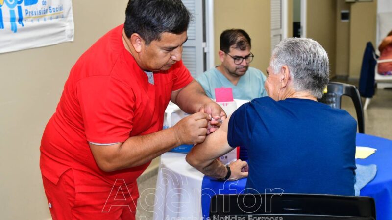 El Gobierno de Formosa lleva la vacunación a centros de jubilados, retirados y pensionados