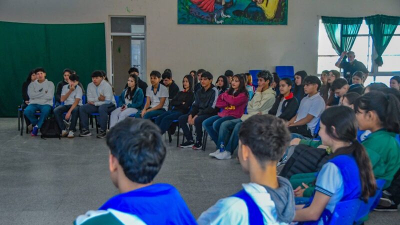 Pirané fue sede de un encuentro que fortalece la participación estudiantil