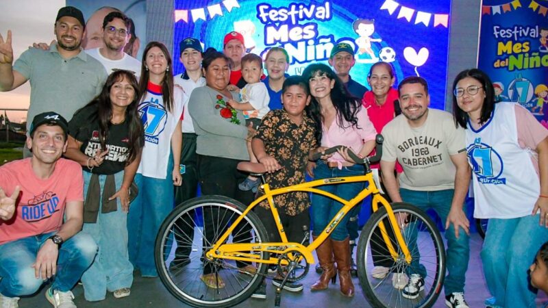 Familias del barrio Lisbel Rivira compartieron festejos por el Mes del Niño
