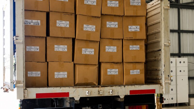 FONTEX inició la entrega de 66.600 guardapolvos destinados al ciclo lectivo 2027